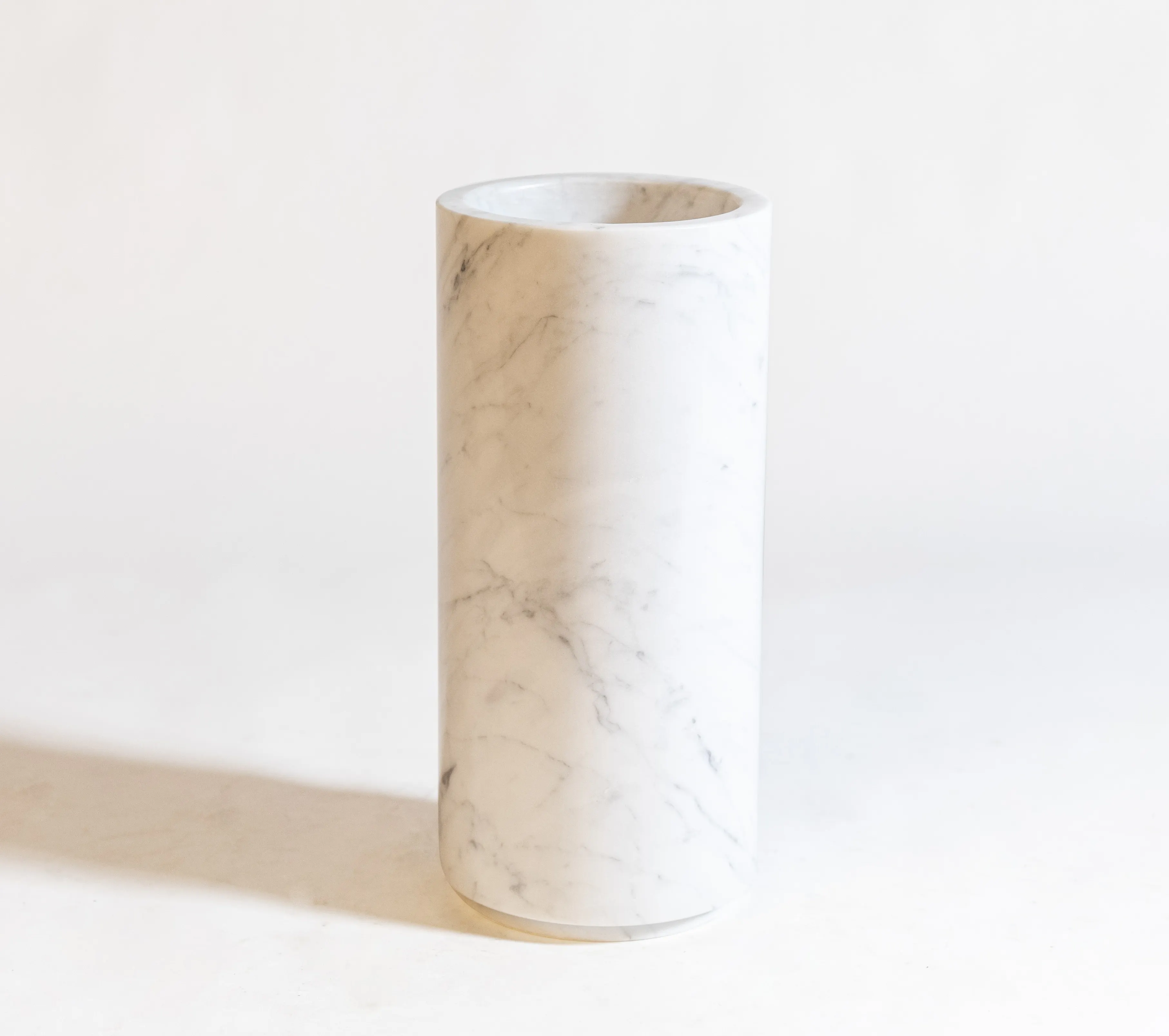 High Precision Quality Round Statuario Marble For Vase Wholesale