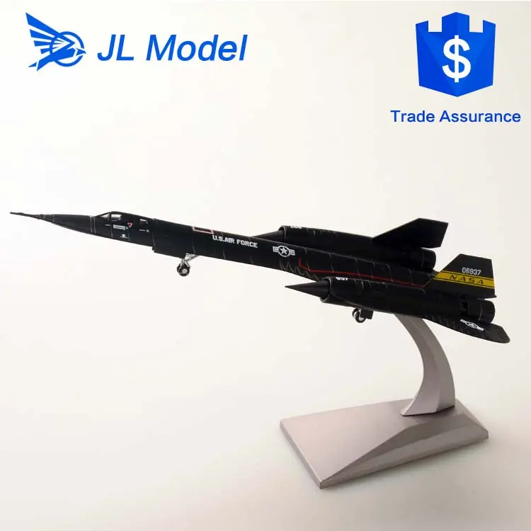 1971 Lockheed YF-12/SR-71 Википедия Blackbird США 1/144 самолетов литья под давлением модель