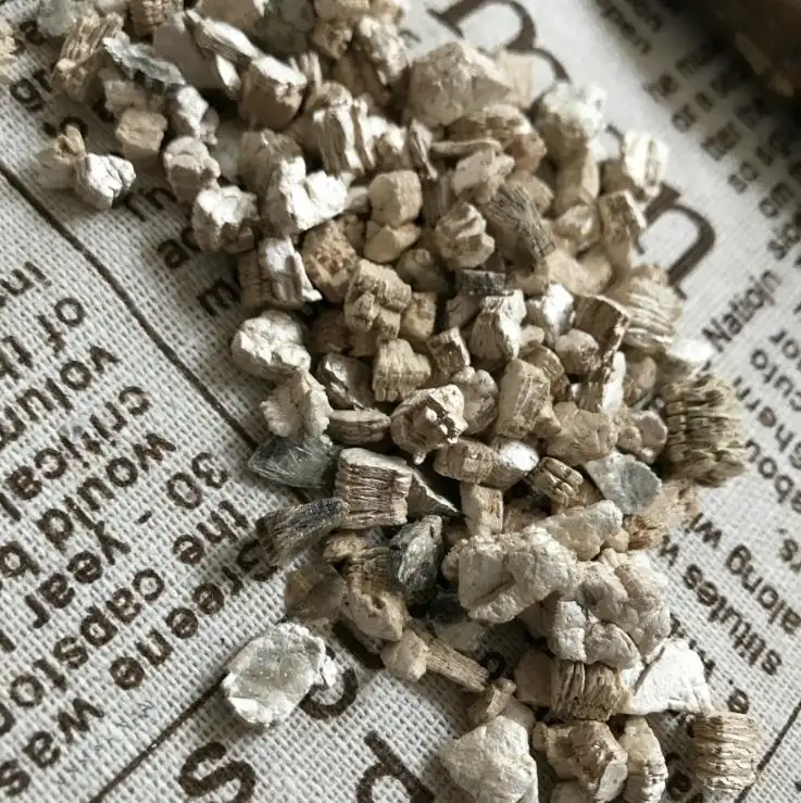 2019 best price lower price per ton raw vermiculite