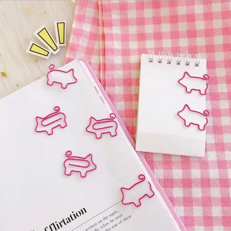 Pig Shape creative paper clip