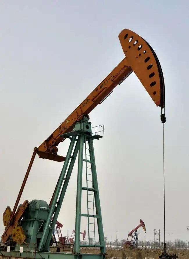 Pumping Unit For Oilfield From Puyang Zhongshi Manufacturer