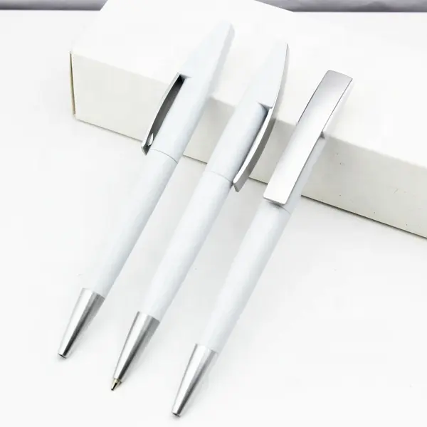 J-35 Wholesale manufactures custom logo advertising white twist action ball pen promotional plastic ballpoint pen