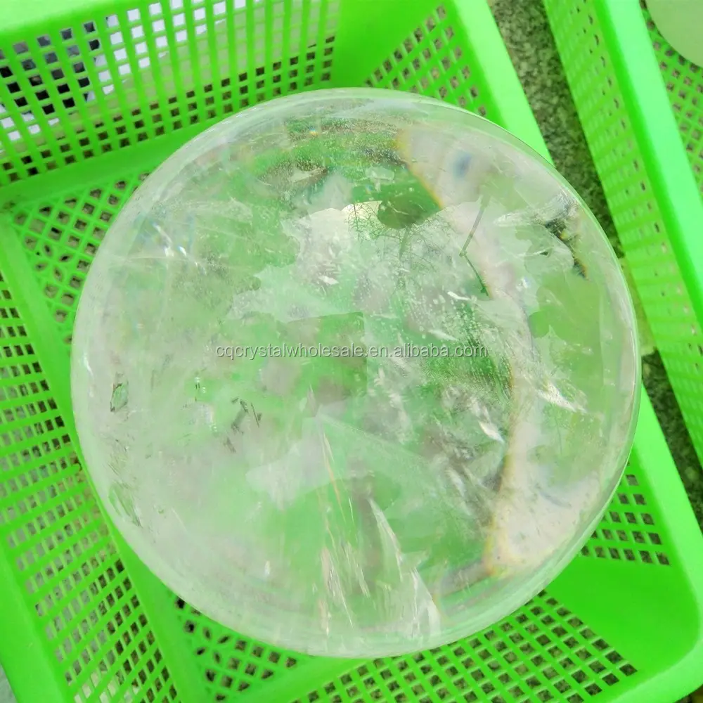 Very transparent rock crystal spheres, 200mm diameter clear crystal balls