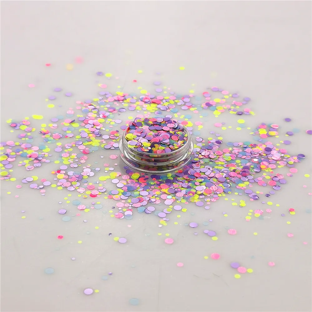 Chunky glitter powder for mixed dots shapes