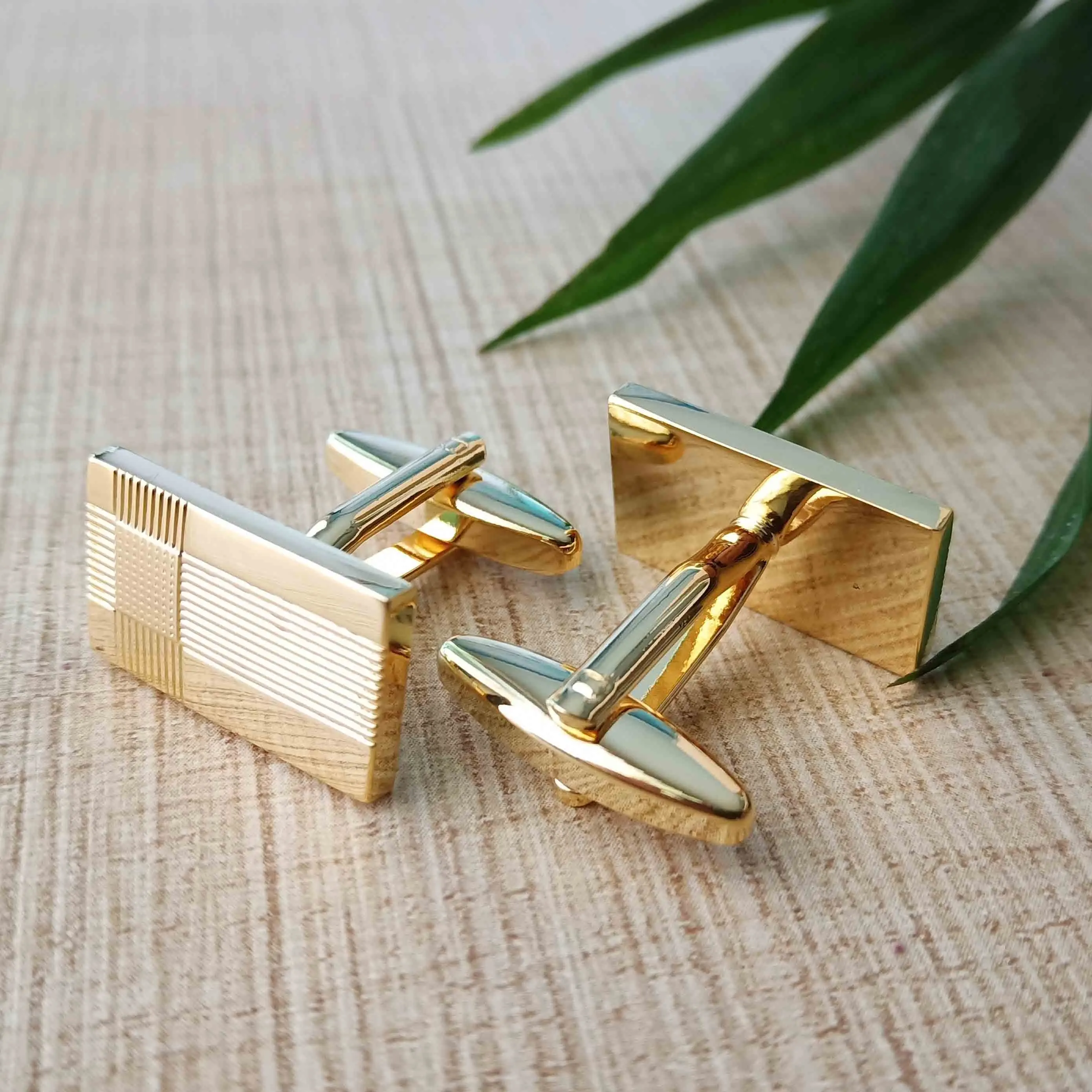 CA1007 classical style gold plating cufflinks for men square cuff button for sale engraved cufflinks for shirts