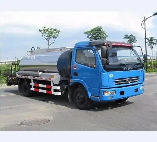 8000 liters Asphalt distributor spreader tank truck for sale