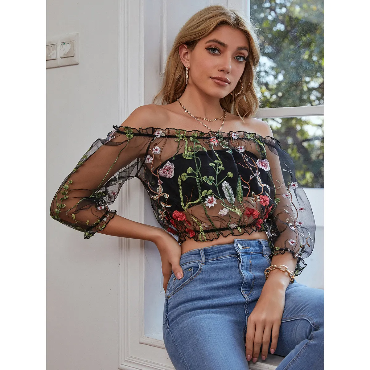 2020 Hot Sale Embroidery New Top Women Fashion Rose Mesh Design Sexy Transparent Top Women