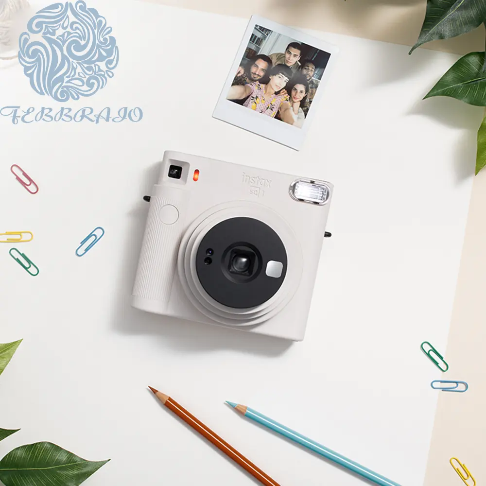 Белая меловая Камера Fujifilm Instax Square SQ1