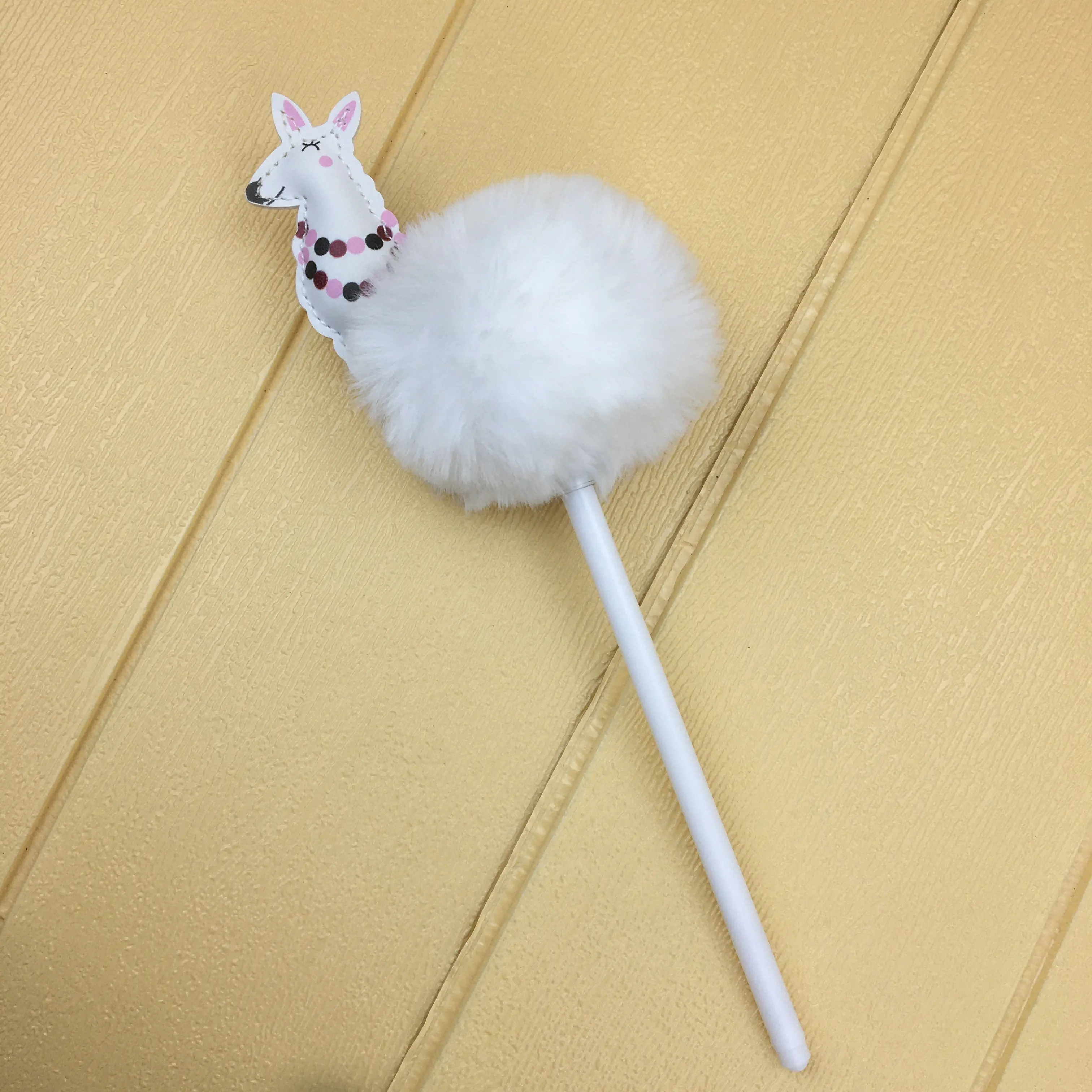 Cute Design Custom Logo Kids Favorite Carton Animal Shape Plush Fur Ball Alpaca Lama Animal Pompom Pen