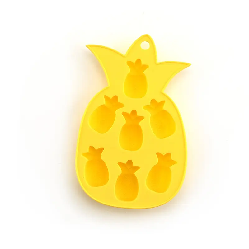 Cute Smart Kitchen Accessories Pineapple Fruit Shape Ice Cube Tray 8 Holes Non Stick Silicone Cube Ice Mold For Drinks