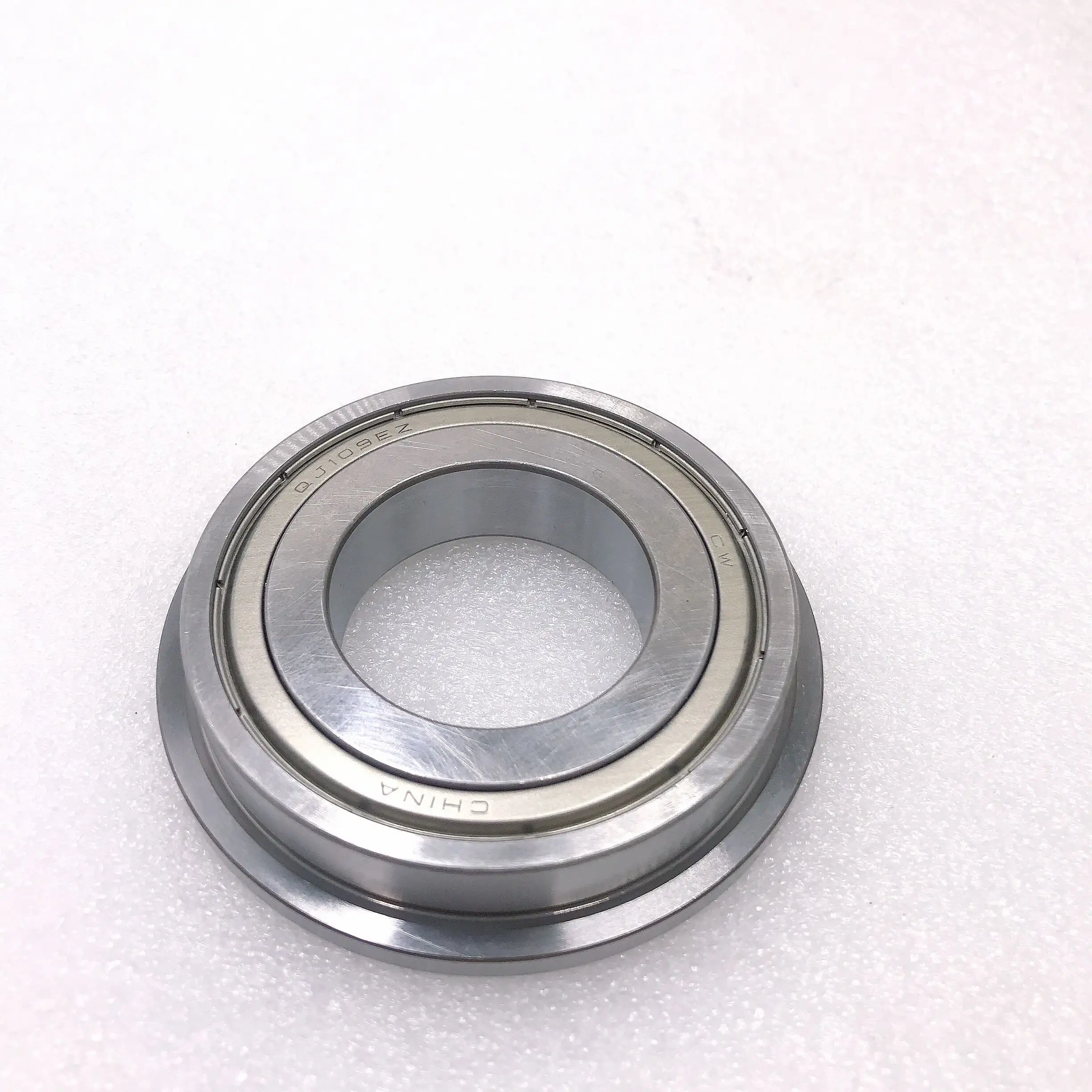 QJ4580ZV Flanged Automotive Non Standard Angular Contact Ball Bearing 45x80/92x20mm