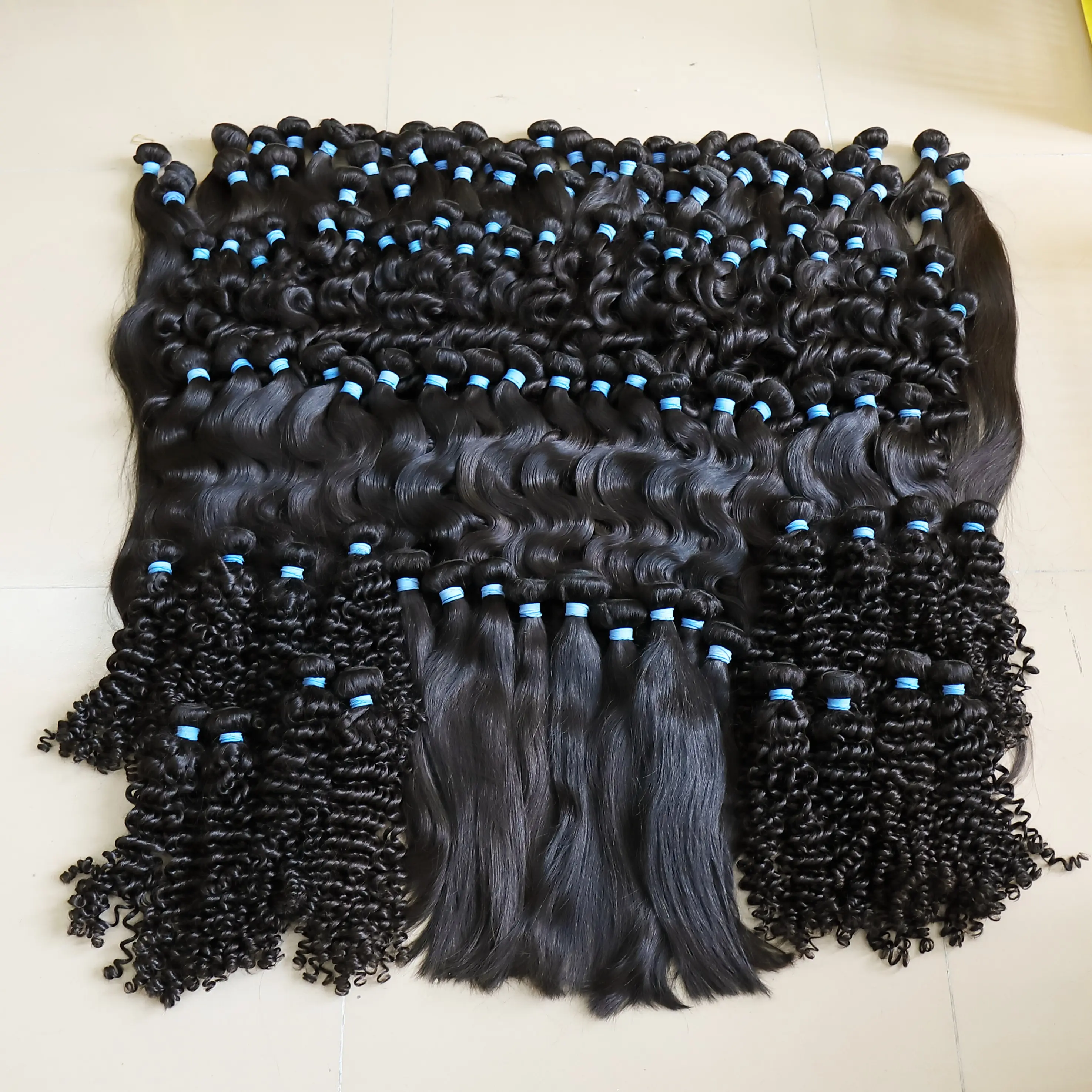 Оптовая продажа, человеческие волосы remy для наращивания в Дубае, индийские волосы для наращивания, кудрявые волосы для черных женщин
