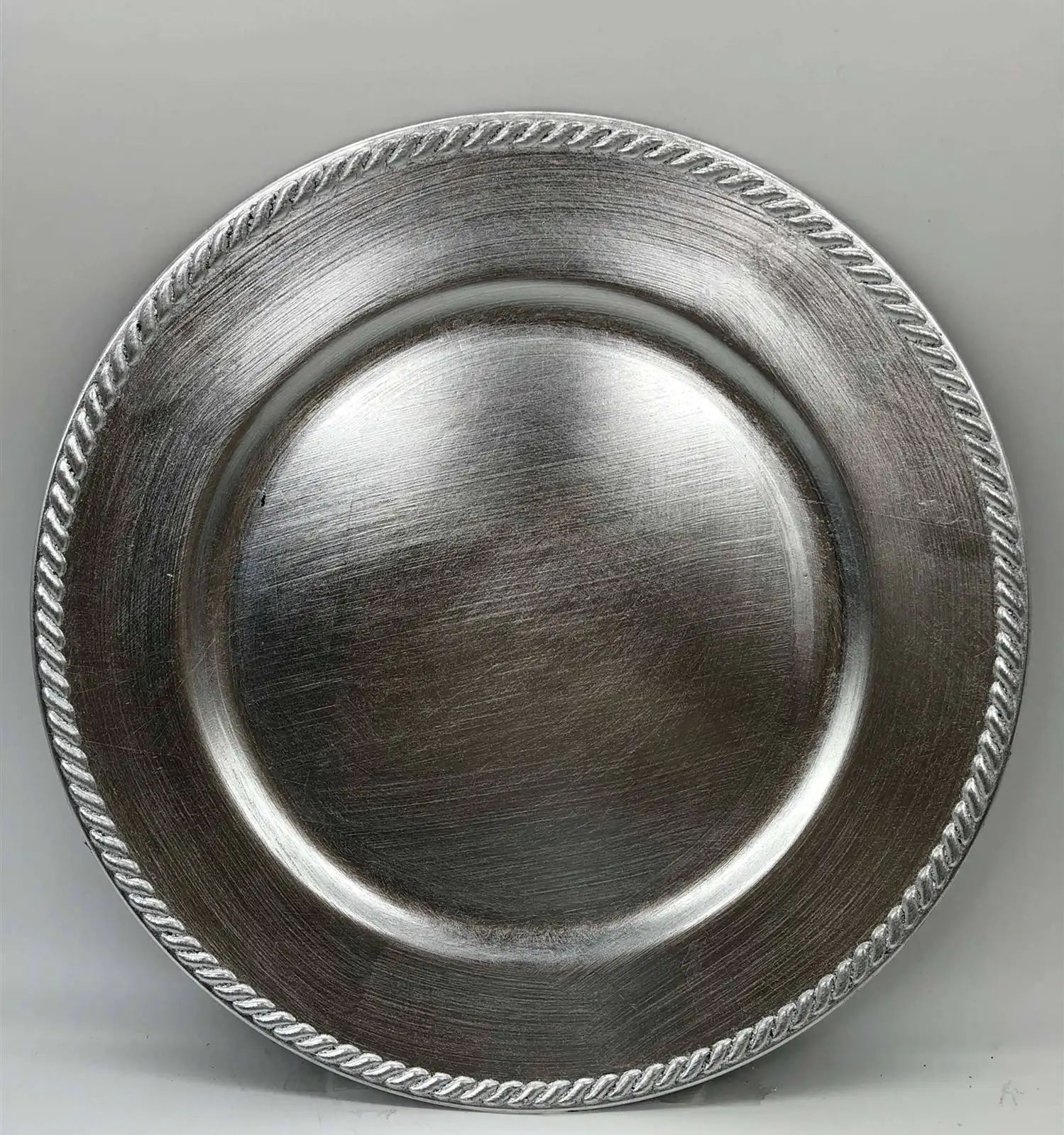 Оптовая продажа, одноразовая тарелка с серебряным квадратным зарядным устройством