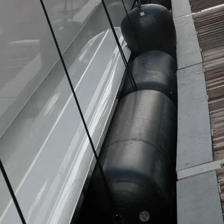 Hypalon inflatable fenders marine fenders for yachts and boats