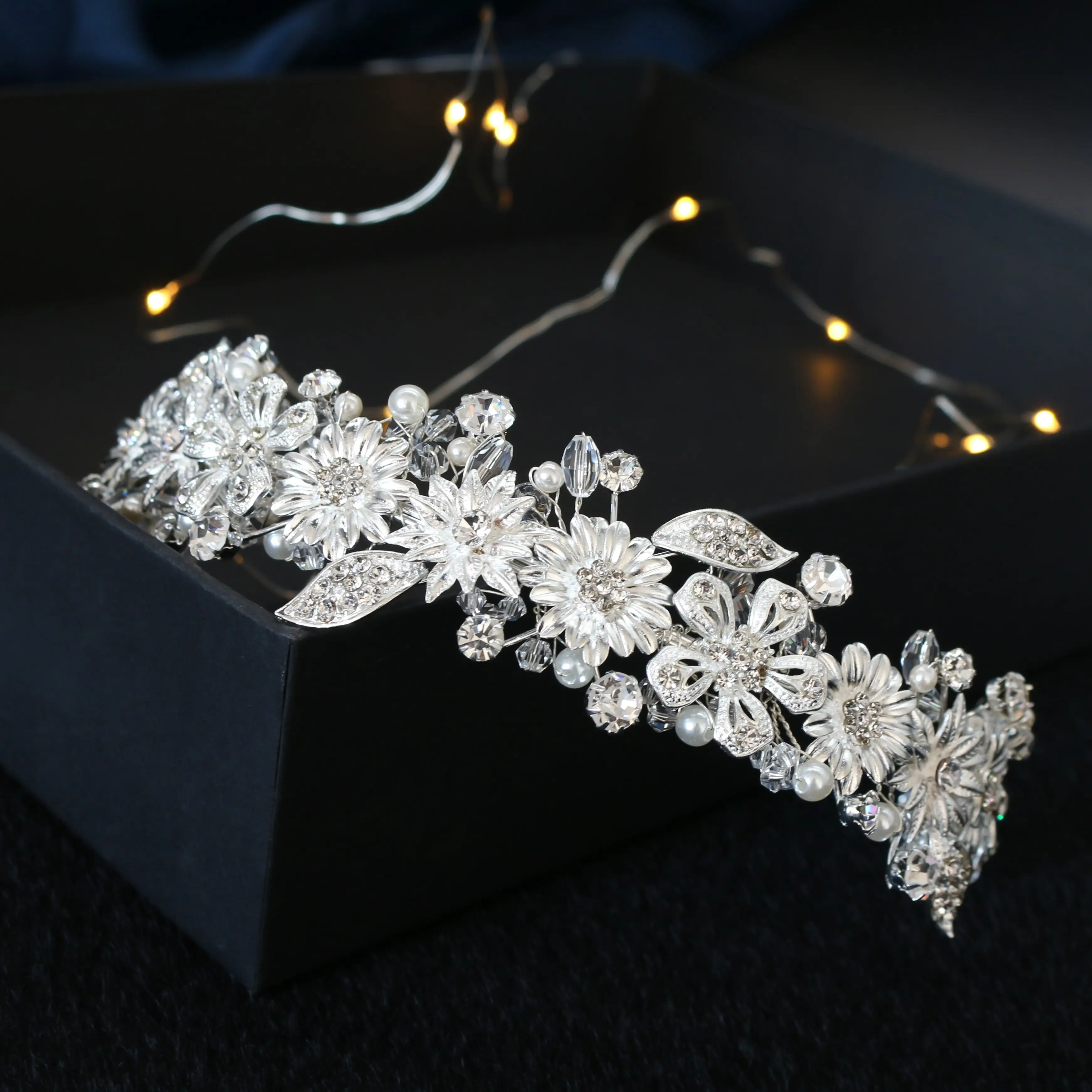 Handmade Sparkling Crystal Rhinestone Wedding Flower Tiara Coroa Headband Bridal Women Hair Accessories
