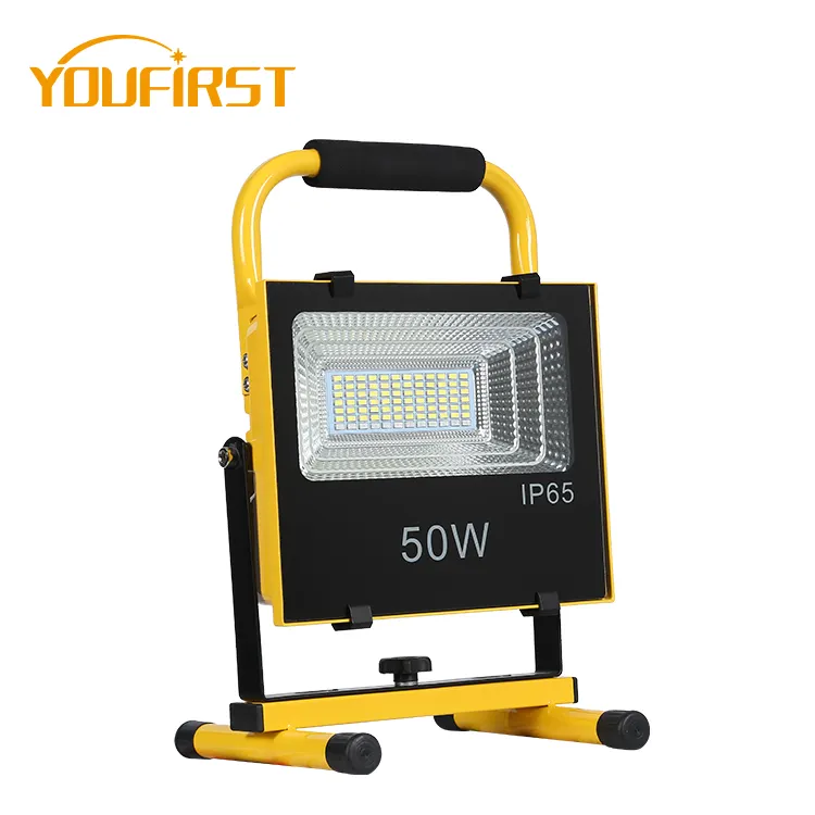 Portable Outdoor Sports Courtyard Rainproof Ip65 30 50 100 200 W Rechargeable Led Flood Lamp