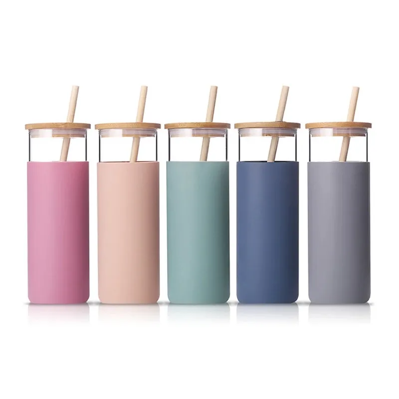 [JT-GS480]Eco friendly 480ml bamboo lid and straw borosilicate glass water bottle with silicone sleeve