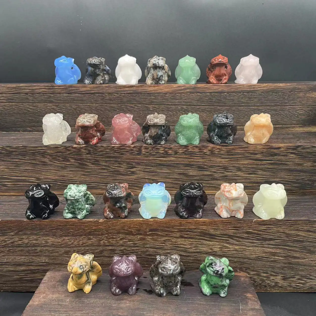1.2 inch  small size cute crystal toothless gemstones carvings crystal healing stones craft
