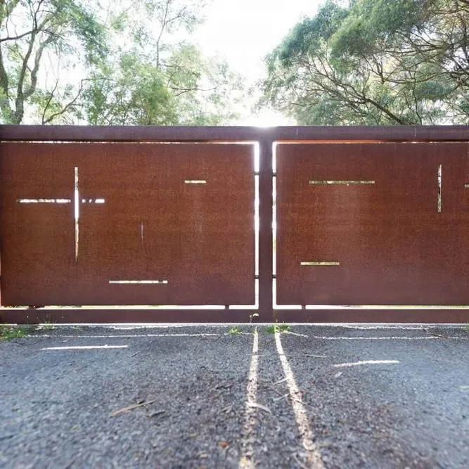 Corten стальной металлический железный забор и ворота для дома