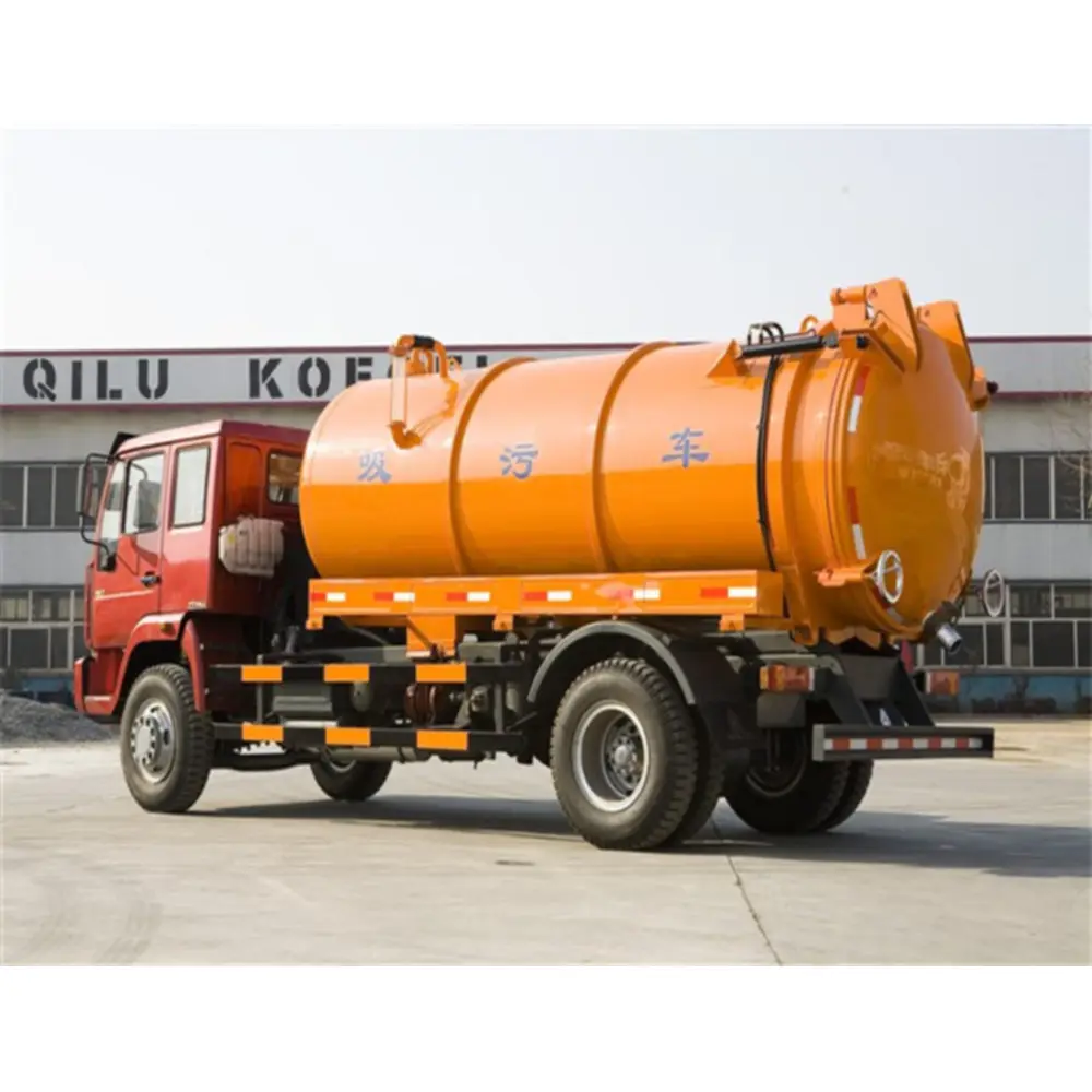 6x4 12000-14000 Liter Vacuum Sewage Suction Truck On Sales