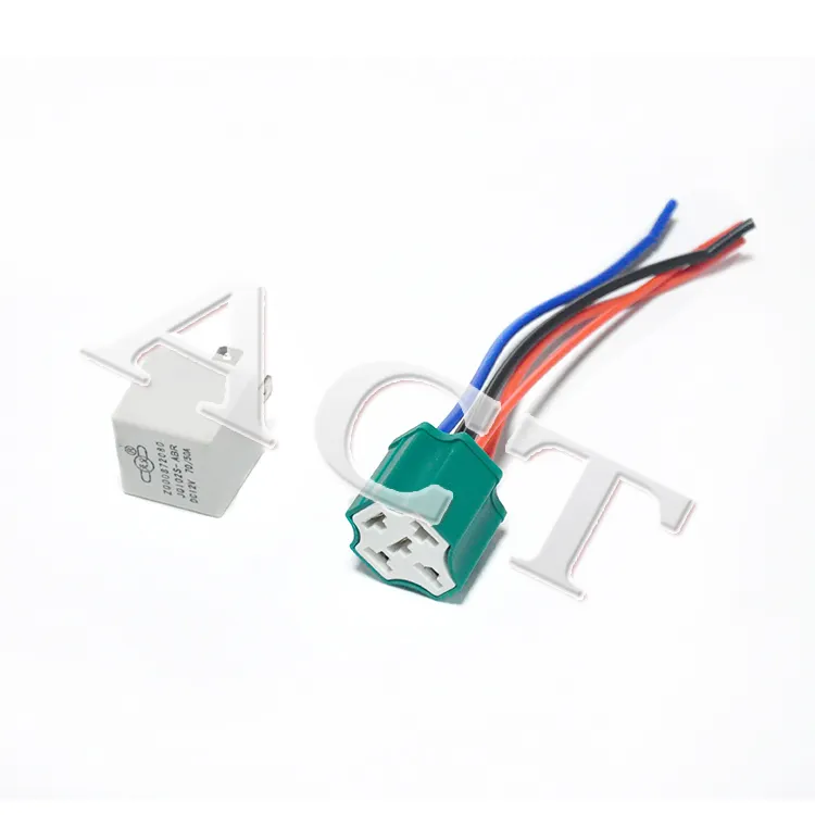 Factory Price Auto Electrical Parts Fuel Pump Relay 0025451305, 002 545 1305, 002 545 13 05 for Mercedes W124 W126 W107 260E