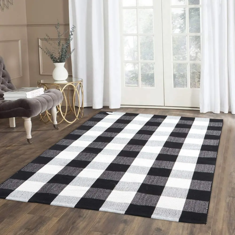 Or Outdoor Rugs for Layered Door Mats Washable Buffalo Checkered Plaid Rug Wholesale Hand-woven Indoor Black and White Adult