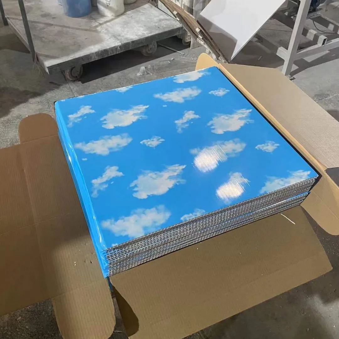 Лидер продаж с завода, пластиковая потолочная панель sky designs из ПВХ, подвесная потолочная плитка 595 603 от китайского производителя