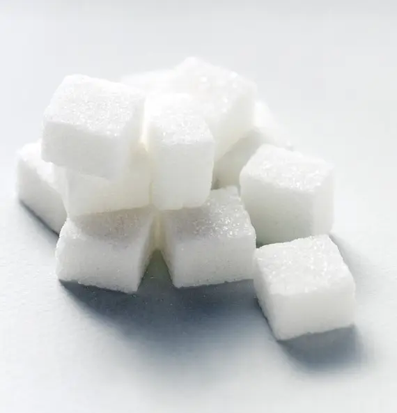 100% сахар ICUMSA 45/белый и коричневый очищенный тростниковый сахар Icumsa 45 в пакетах 25 кг и 50 кг