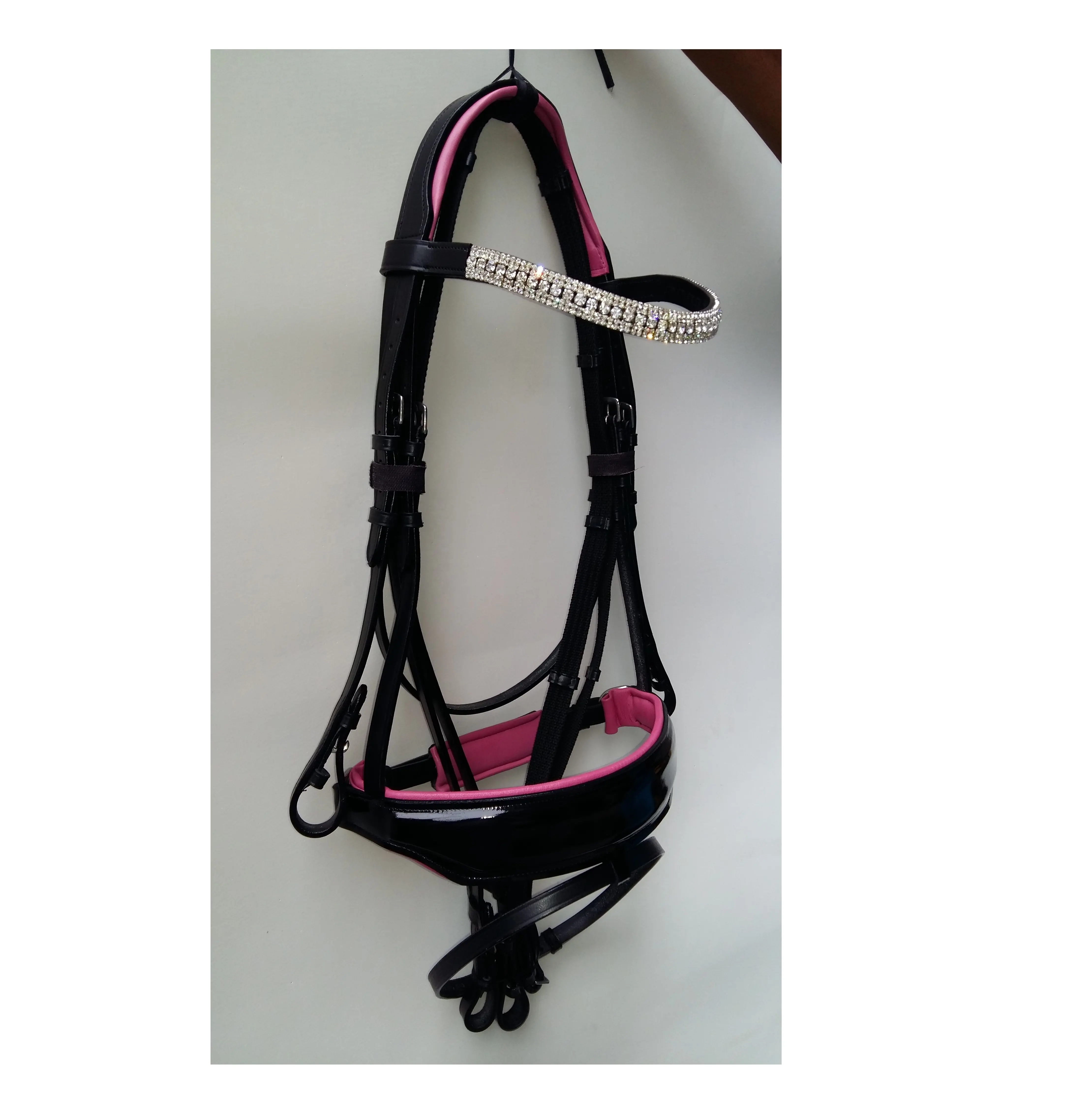 FANCY PATENT LEATHER BRIDLE.