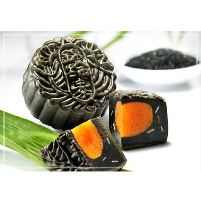 Black Sesame Bamboo Charcoal 1 Yolk Mooncake