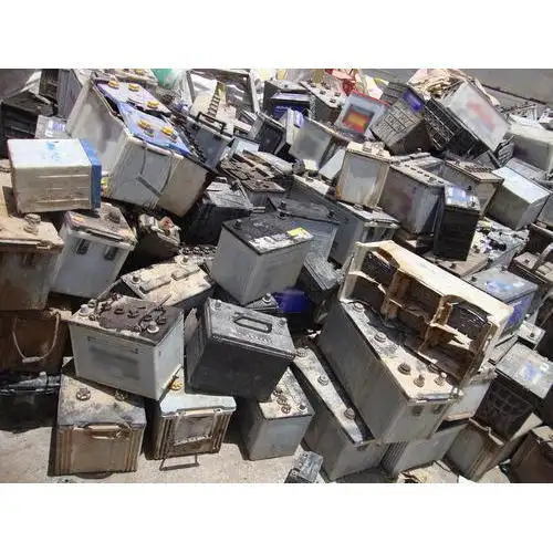 Battery Scraps High grade Car battery Drained lead battery scrap for sale