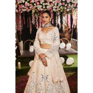 <span class=keywords><strong>2025</strong></span> <span class=keywords><strong>lehenga</strong></span> choli הודי בוליווד חתונה מסיבת חתונה ללבוש pakmian