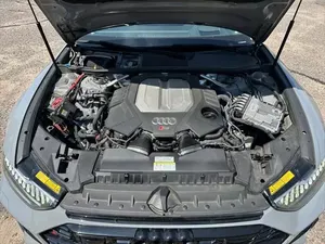 2023 Audi RS 6 Avant 4.0T Turbo AWDダークレザーインテリア左ステアリング自動ギアボックスR18タイヤサイズ - Product Image 5