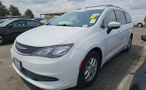 Neatly Used 2020 Chrysler <strong>Voyager</strong> - Product Image 4