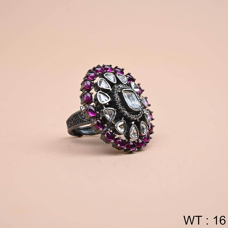 Antique/Oxidised Polished