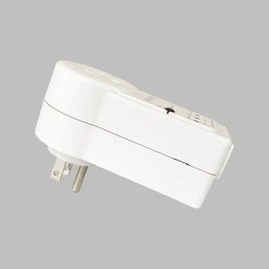 最高の販売ヘビーデューティー電圧スタビライザー-サージプロテクタープラグ