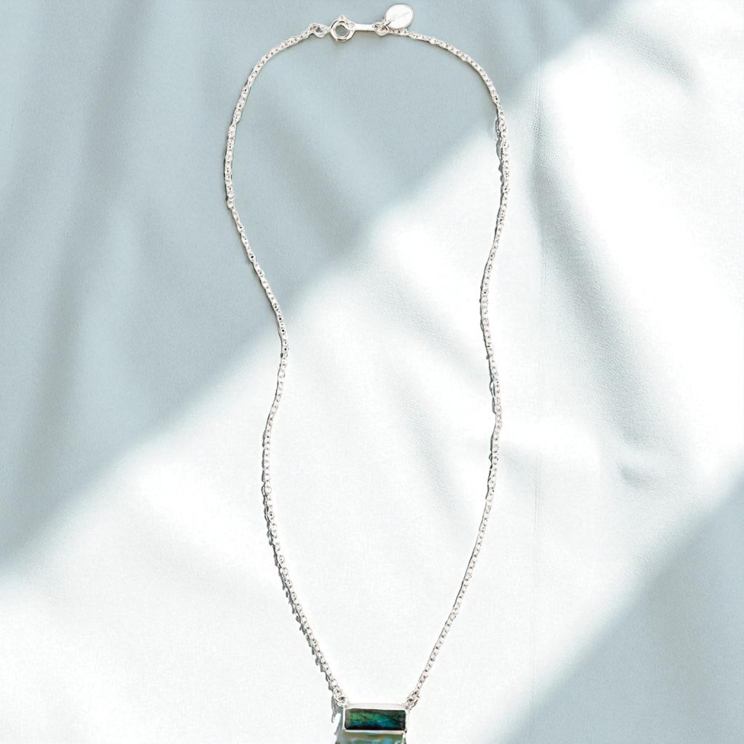 Labradorita Plata