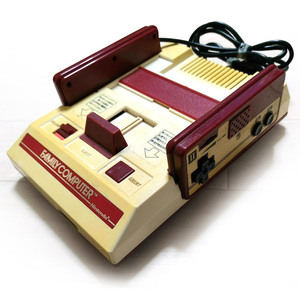 ニンテンドーファミリーコンピューターFCから米国のゲームカードで動作するNES cosnole用の改造された日本のゲームコンソール - Product Image 1