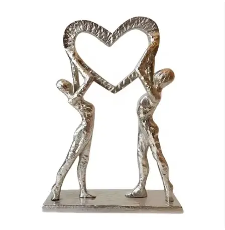 Acheter Love Sculptures Nickelé Taille Standard & Aluminium & Sculptures de base en bois à vendre par les exportateurs