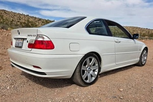 出荷可能な本格的な2002 BMW 325CiクーペNo Reserve 1オーナー、5スピードマニュアル、M54 6シリンダー