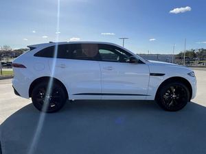 中古で絶妙なきれいに使用2025 J a g u a r F-PACE P250 R-Dynamic S AWD