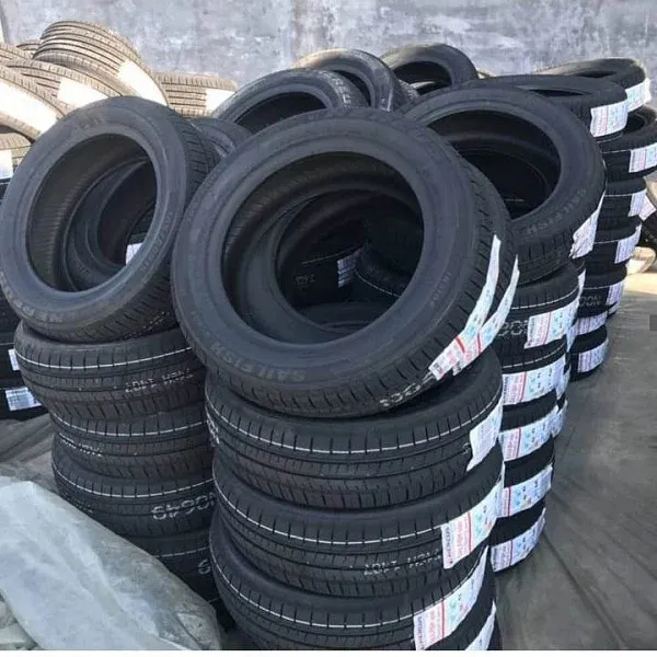 Venta al por mayor Neumáticos de segunda mano Neumáticos usados a granel R12 a R20 Neumáticos para todas las estaciones