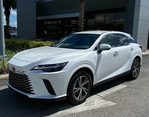 使用された2024 L-e-x-u-s RX 350 F-WD - Product Image 2