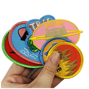2025 tasarımcı özel Logo harf dikmek nakış tam işlemeli yamalar rozetleri 2D 3D kalp şekli PVC nakış yama için şapka - Product Image 5