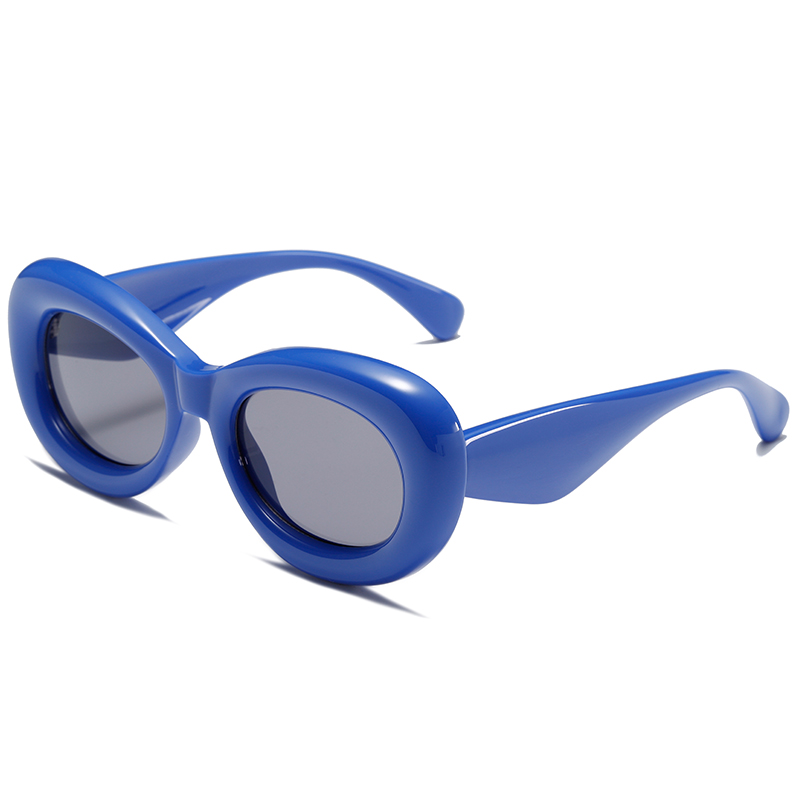 C4: Blue/ Smoke