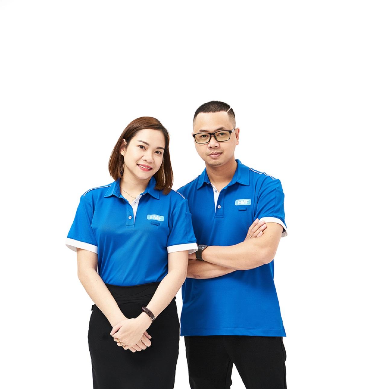 สีน้ำเงิน + ซี่โครง