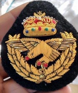 באיכות גבוהה אישית רקומים כסף רקומים בעבודת יד-על טלאי אחיד עם אבזמים באיכות פרימיום אביזרים
