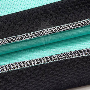 En çok satan 100% Polyester süblimasyon baskı ile özel futbol forması yeni varış özelleştirilebilir futbol kıyafetleri