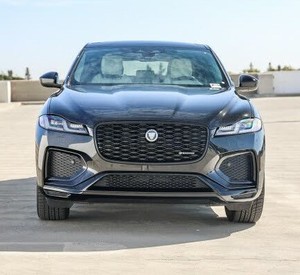 Kullanılan 2024 Jaguar F-PACE P250 r-dinamik S AWD - Product Image 1