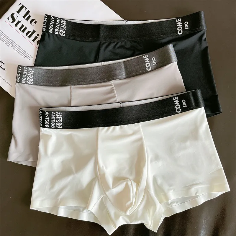 Ropa interior para niños Boxers para hombres Anti-bacterias Modal color sólido Bragas sin costuras ropa interior para hombres al por mayor pantalones cortos interiores para hombres